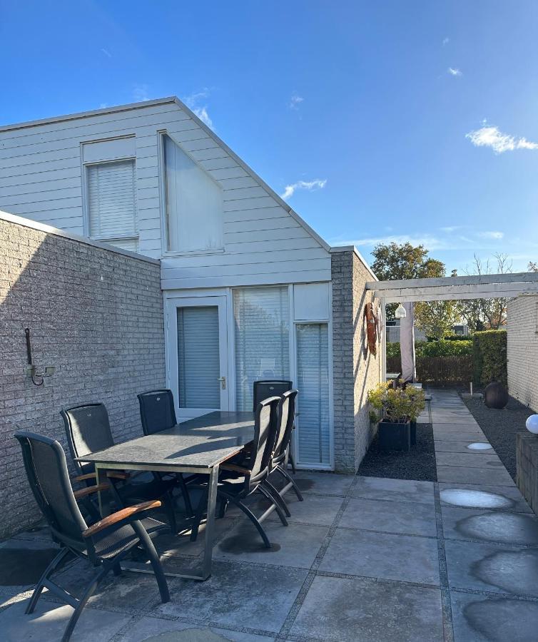 Vakantiebungalow Mee Naar Ouddorp Aan Zee Eksteriør bilde